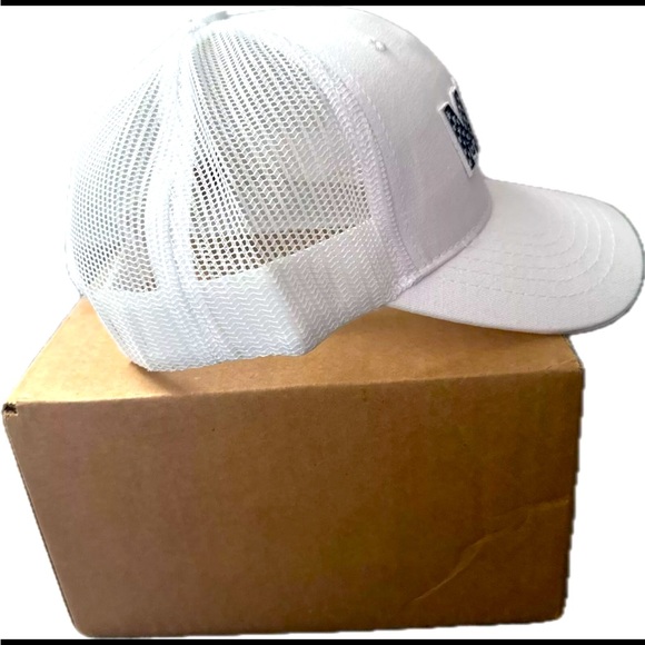 Stars And Stripes Trump Campaign Maga Hat - Picture 5 of 5